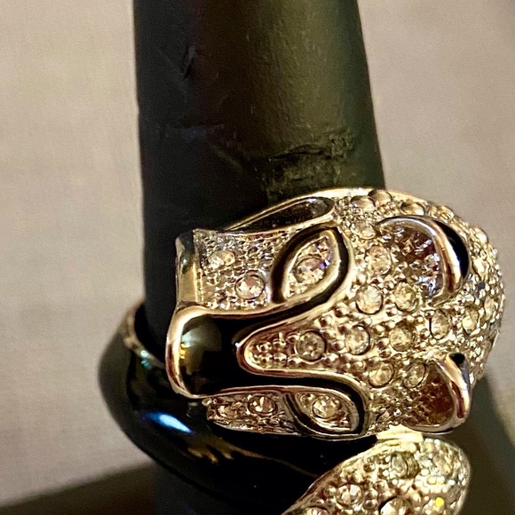 BN Sterling Silver Swarovski & Black Enamel Ring - Picture 2 of 4